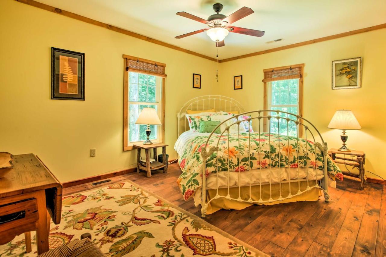 Clearwater Cabin On 10 Acres With Trout Stream! Monterey Ngoại thất bức ảnh